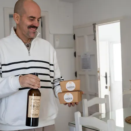 Trafalgar By La Juderia De Vejer